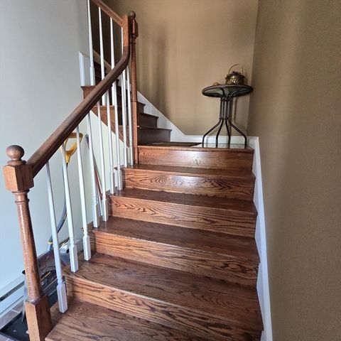 521 Hampton Way 521, Abington, MA 02351