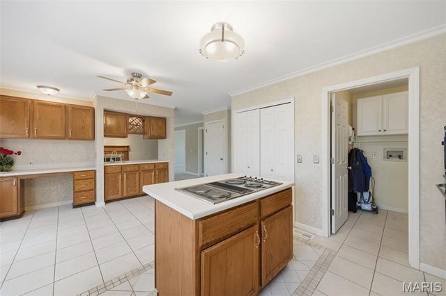 1823 York Ridge Court, Chesterfield, MO 63017
