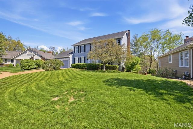 1823 York Ridge Court, Chesterfield, MO 63017
