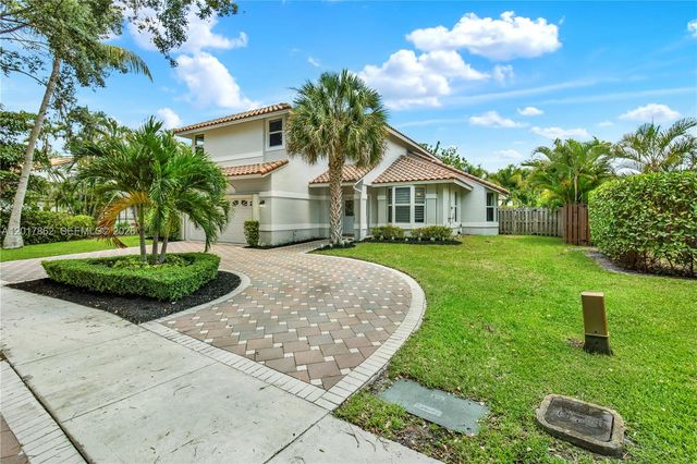 10851 London St, Cooper City, FL 33026