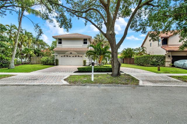 10851 London St, Cooper City, FL 33026