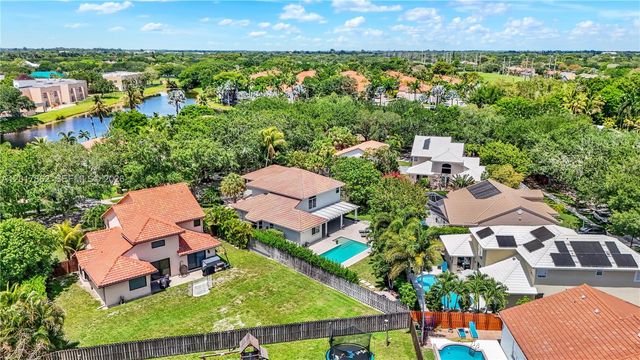 10851 London St, Cooper City, FL 33026