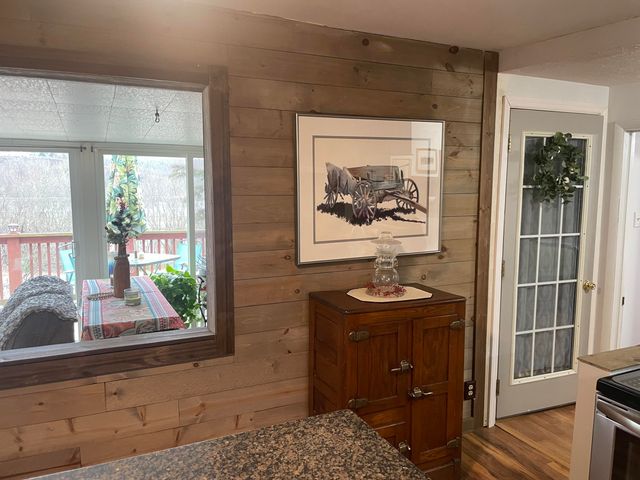 136 Cook Rd, Forsyth, MO 65653