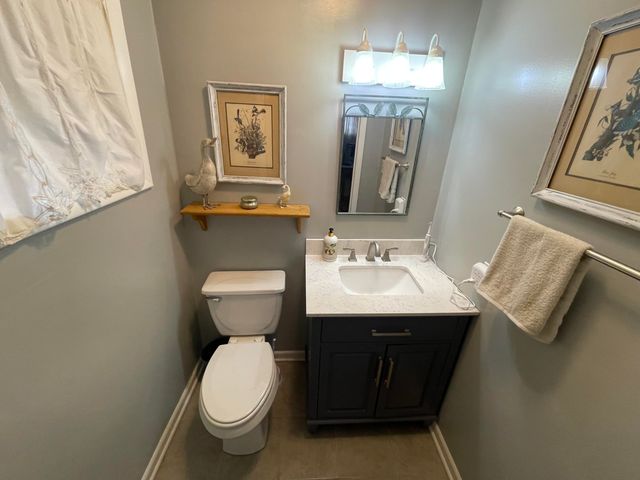 136 Cook Rd, Forsyth, MO 65653