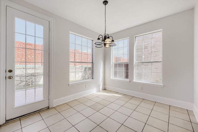 8115 Dogwood Lane, Irving, TX 75063