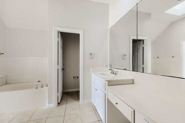 8115 Dogwood Lane, Irving, TX 75063