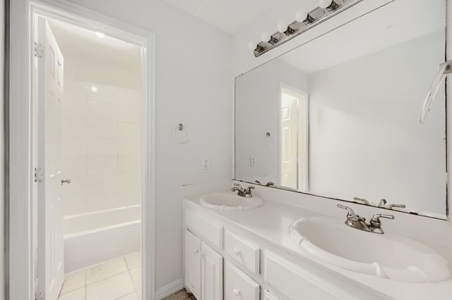 8115 Dogwood Lane, Irving, TX 75063