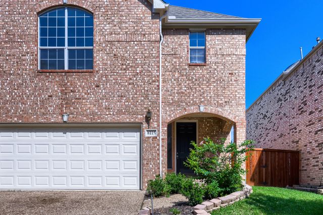 8115 Dogwood Lane, Irving, TX 75063