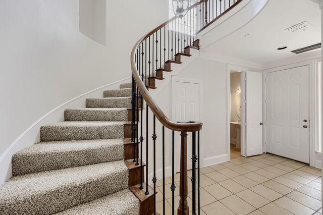 8115 Dogwood Lane, Irving, TX 75063