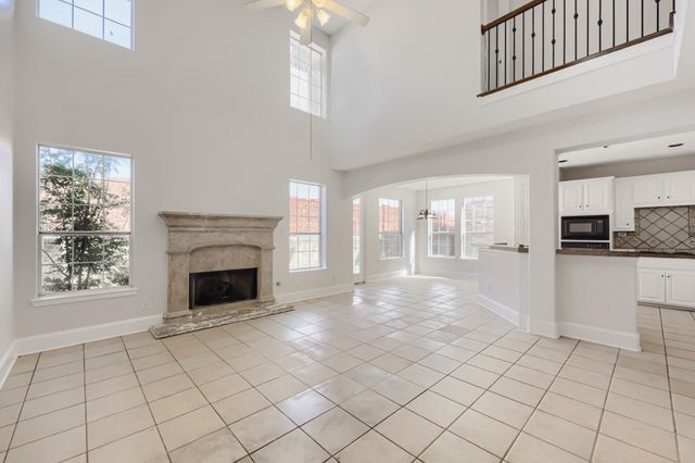 8115 Dogwood Lane, Irving, TX 75063
