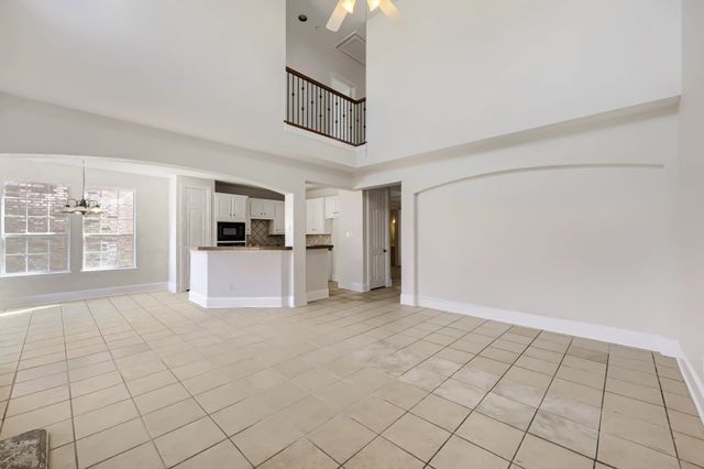 8115 Dogwood Lane, Irving, TX 75063