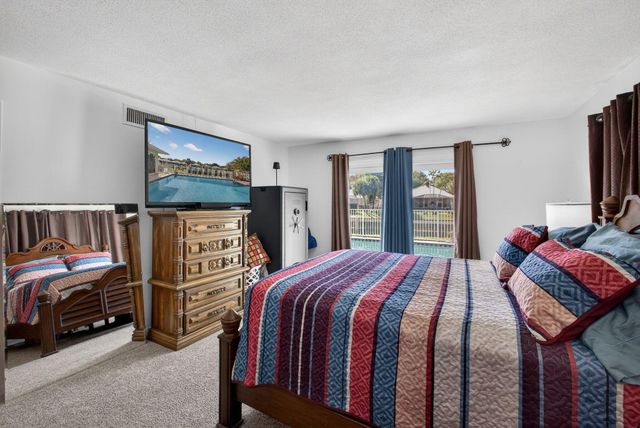 3646 Cypress Street, Palm Beach Gardens, FL 33410