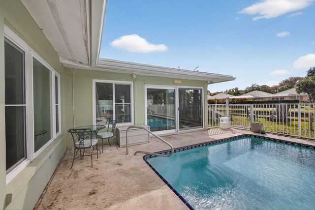 3646 Cypress Street, Palm Beach Gardens, FL 33410