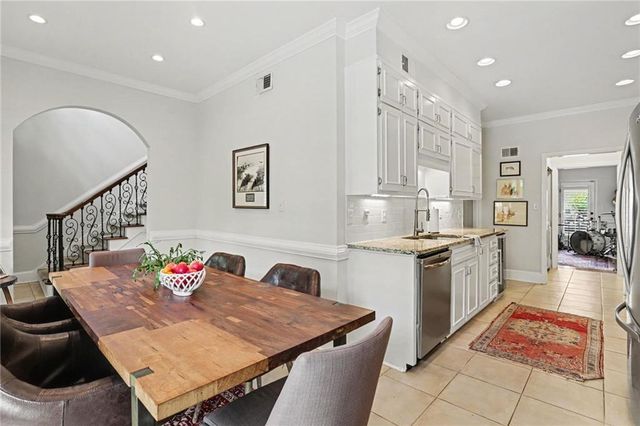 5217 Glenridge Drive NE, Atlanta, GA 30342
