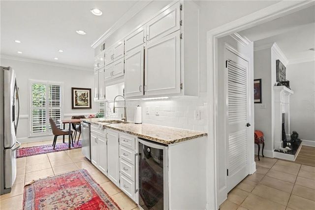 5217 Glenridge Drive NE, Atlanta, GA 30342