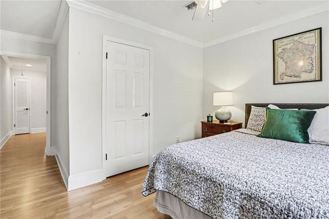 5217 Glenridge Drive NE, Atlanta, GA 30342