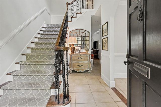 5217 Glenridge Drive NE, Atlanta, GA 30342