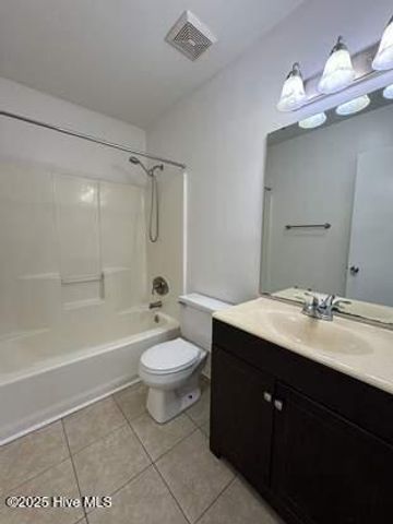 3016 E Windgate Court, Jacksonville, NC 28546