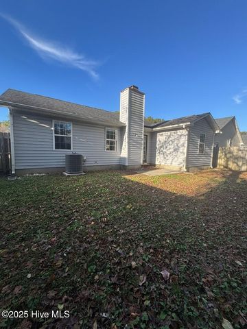 3016 E Windgate Court, Jacksonville, NC 28546