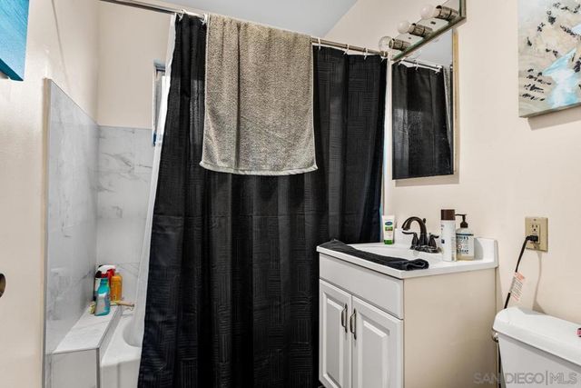 5707 Mildred St, San Diego, CA 92110