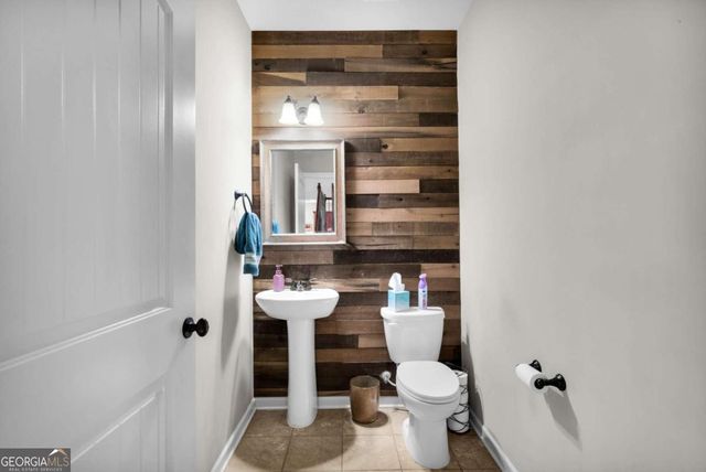 1095 Blankets Creek Drive, Canton, GA 30114