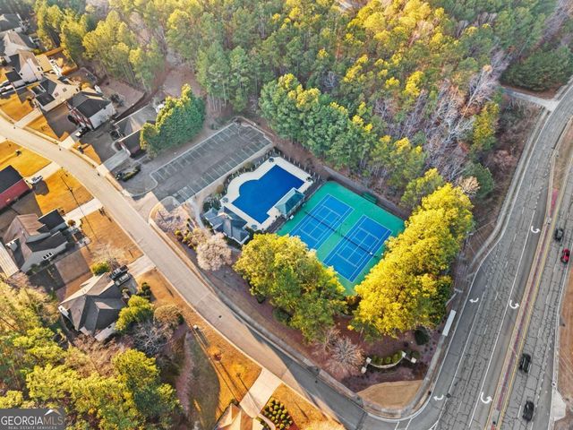 1095 Blankets Creek Drive, Canton, GA 30114