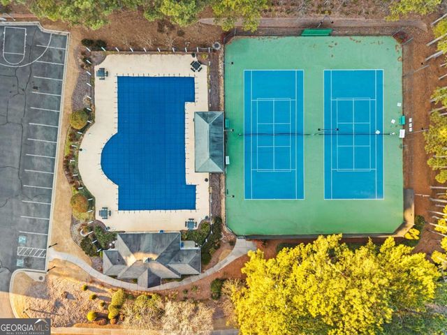 1095 Blankets Creek Drive, Canton, GA 30114