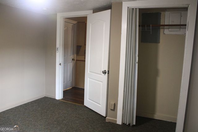 906 Callaway Avenue, Lagrange, GA 30240