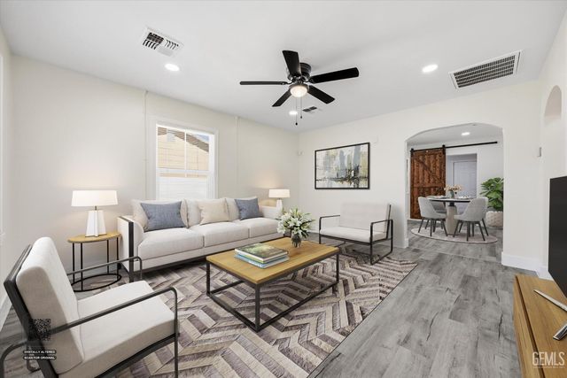 1109 Wilson Avenue, Bakersfield, CA 93308