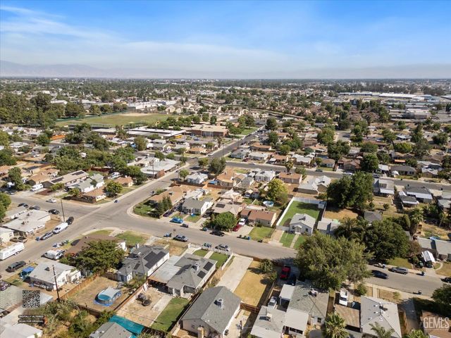 1109 Wilson Avenue, Bakersfield, CA 93308