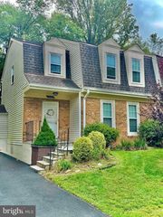 10030 WOOD SORRELS LN, Burke, VA 22015