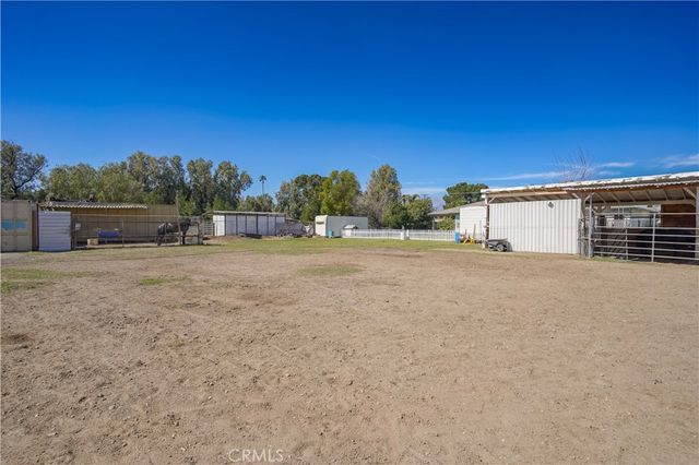 17643 Santa Ana Avenue, Bloomington, CA 92316