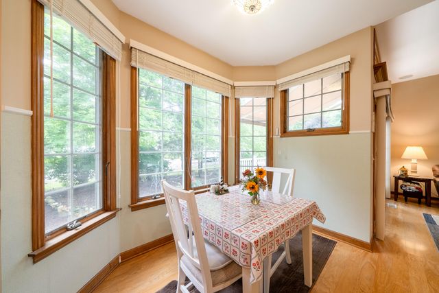 17902 Wildwood Springs Parkway, Spring Lake, MI 49456