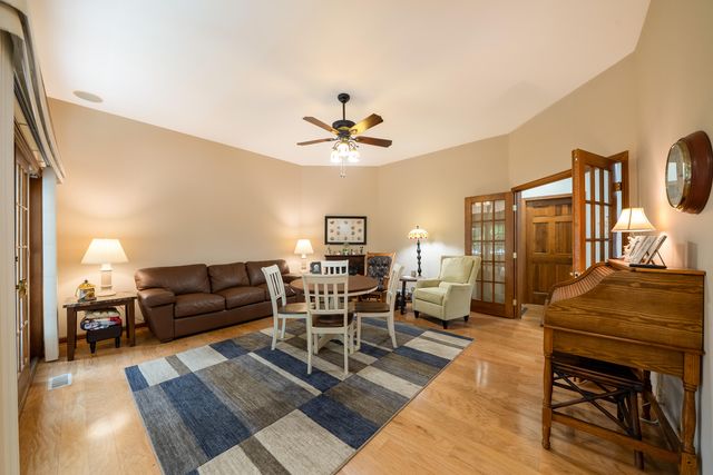 17902 Wildwood Springs Parkway, Spring Lake, MI 49456