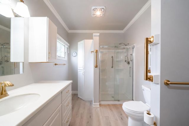 17902 Wildwood Springs Parkway, Spring Lake, MI 49456