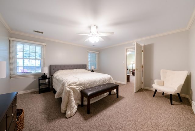 17902 Wildwood Springs Parkway, Spring Lake, MI 49456