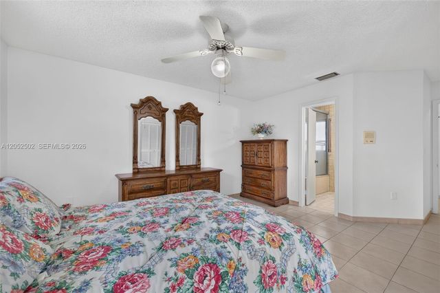4756 SW 143rd Ave, Miami, FL 33175
