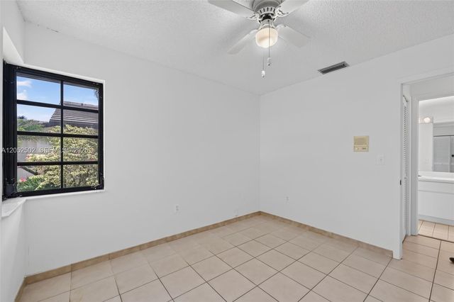 4756 SW 143rd Ave, Miami, FL 33175