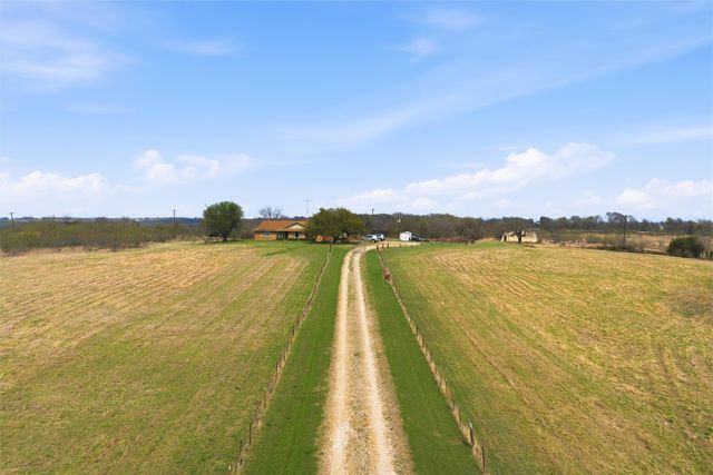 8212 Eddy Gatesville Parkway, Moody, TX 76557