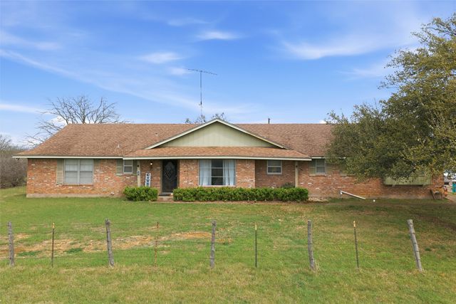8212 Eddy Gatesville Parkway, Moody, TX 76557