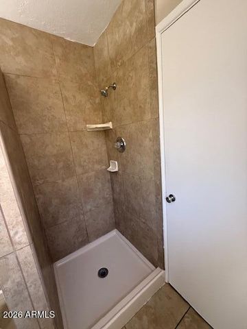 6714 N 34th Avenue, Phoenix, AZ 85017