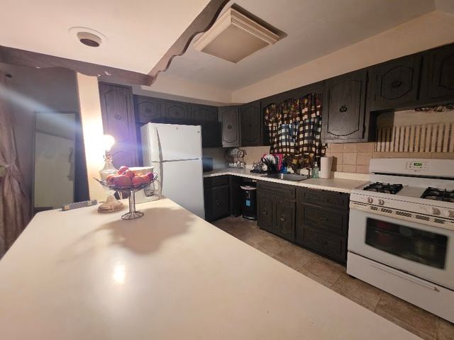 2822 Brentwood Ave, Brentwood, PA 15227