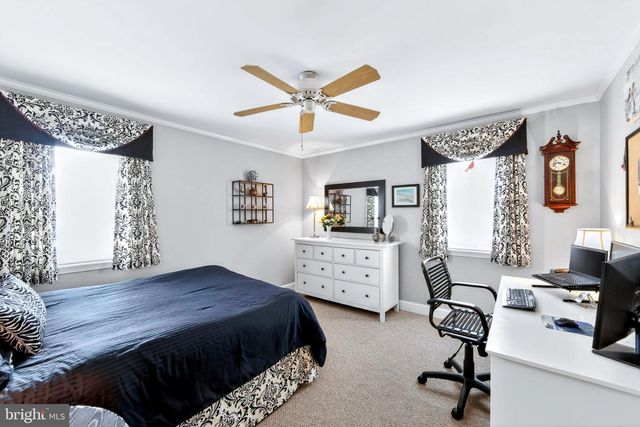 88 S FORGE MANOR DR, Phoenixville, PA 19460