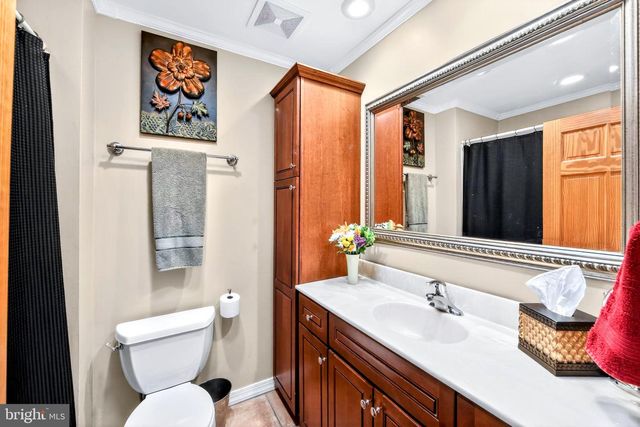 88 S FORGE MANOR DR, Phoenixville, PA 19460