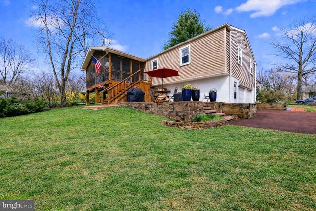 88 S FORGE MANOR DR, Phoenixville, PA 19460