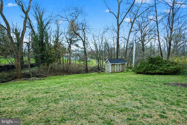 88 S FORGE MANOR DR, Phoenixville, PA 19460