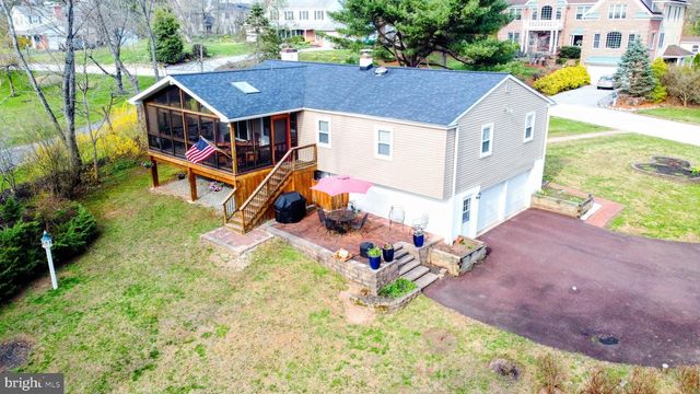 88 S FORGE MANOR DR, Phoenixville, PA 19460