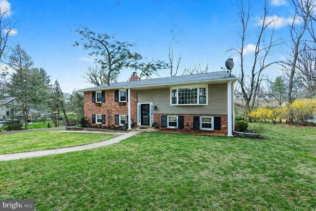 88 S FORGE MANOR DR, Phoenixville, PA 19460