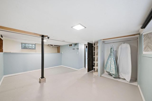 435 E Jeffrey Place, Columbus, OH 43214