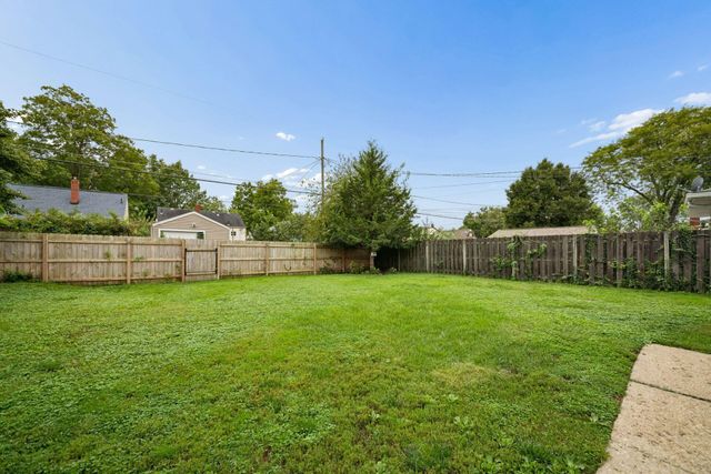 435 E Jeffrey Place, Columbus, OH 43214